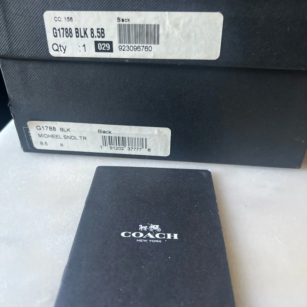🥀 Coach Tea Rose Black Heels/Sandals - Picture 10 of 16